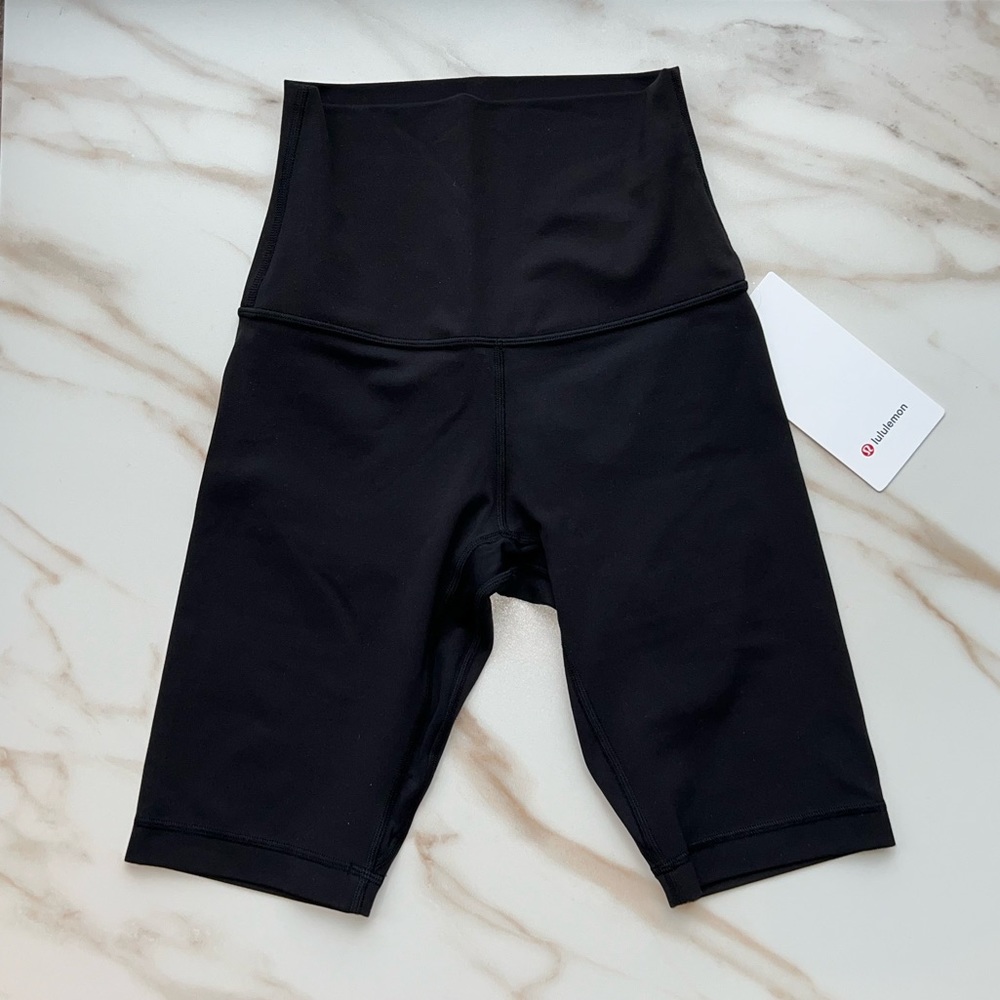 Lululemon Super High Rise Short 10”